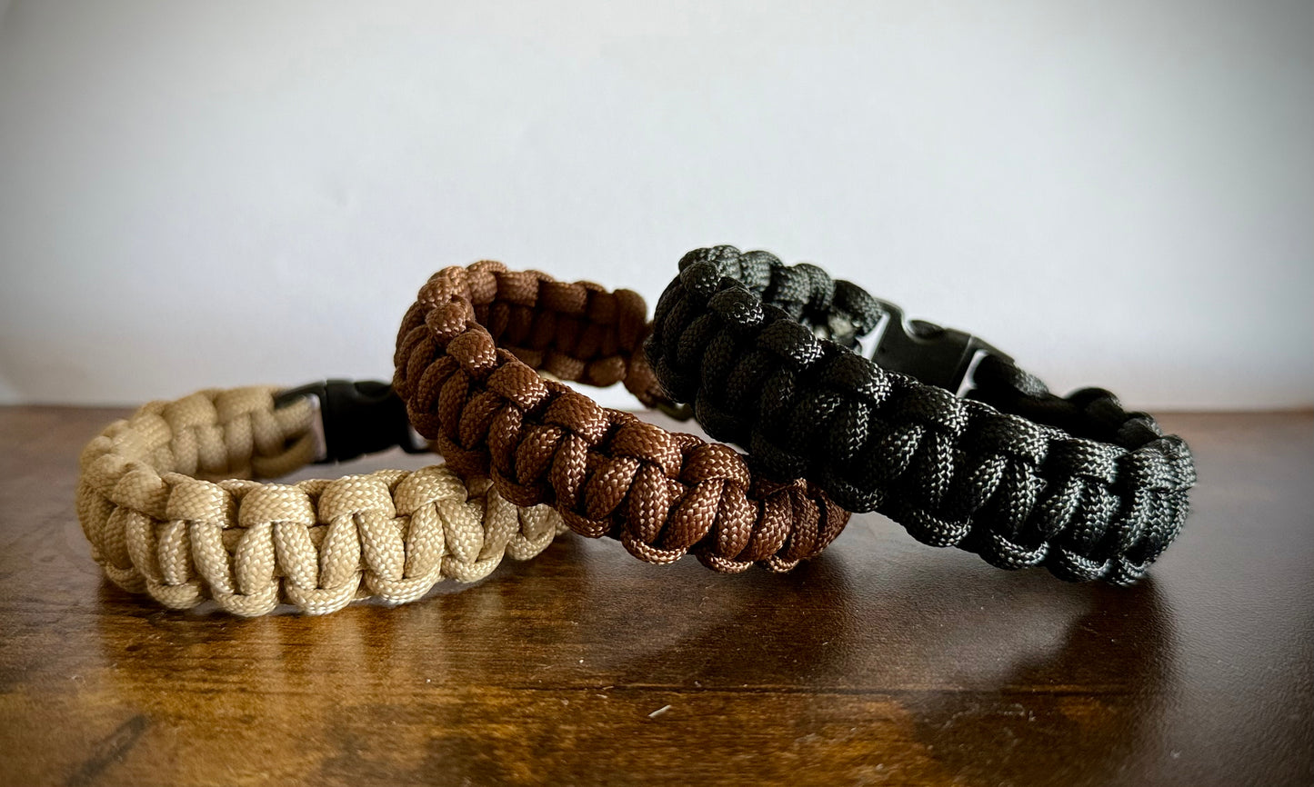 Customize your paracord bracelet