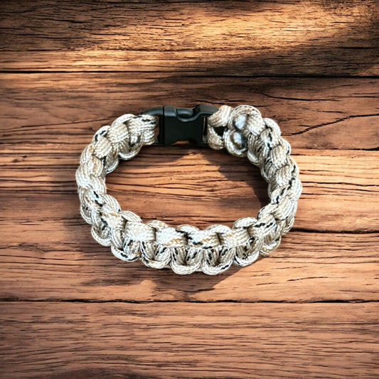 Camouflage beige paracord bracelet